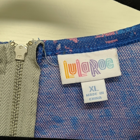 NEW LulaRoe Amelia Dress - Picture 5 of 5